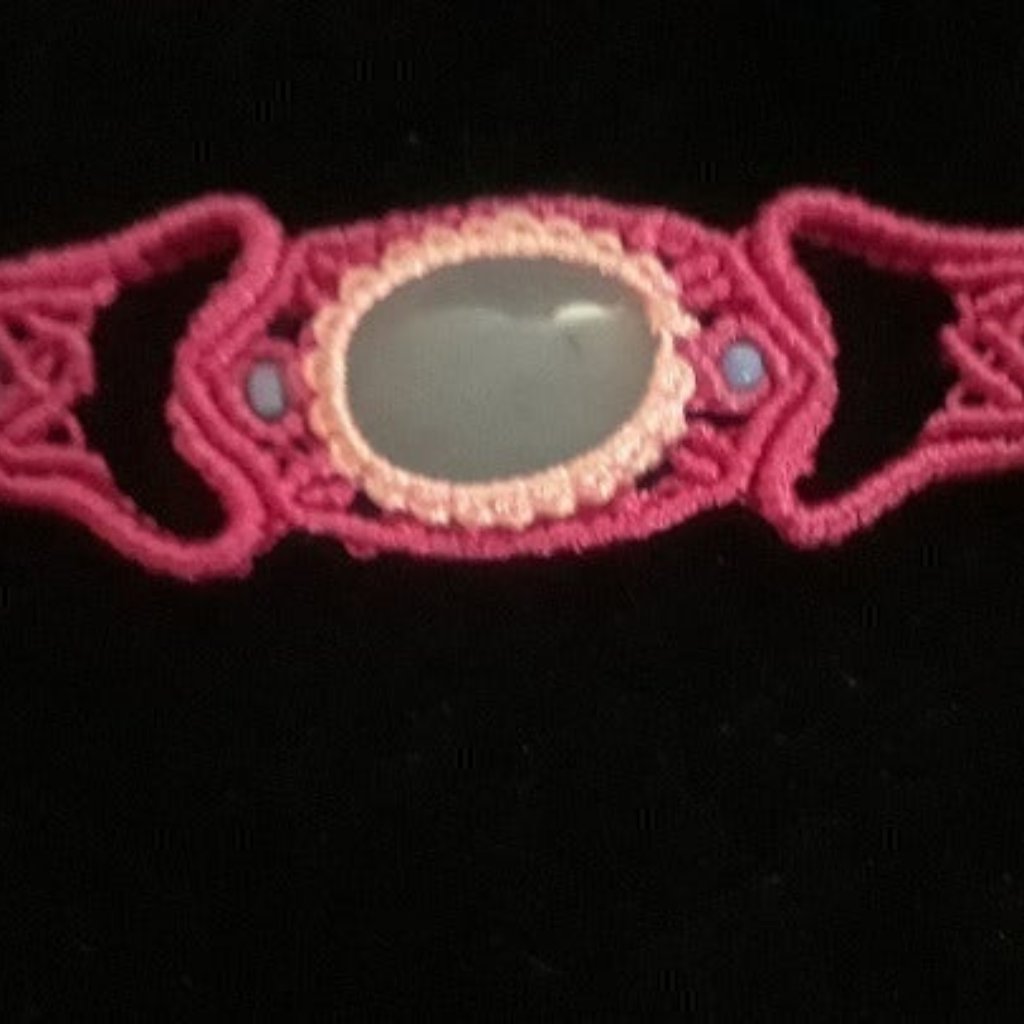 Handmade Pink Macrame Agate Bracelet 608 18$